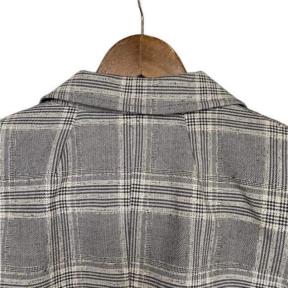 Tommy Hilfiger Women’s Plaid Blazer Suit Separate Two-Button Black Ivory Size 6 - Picture 12 of 13